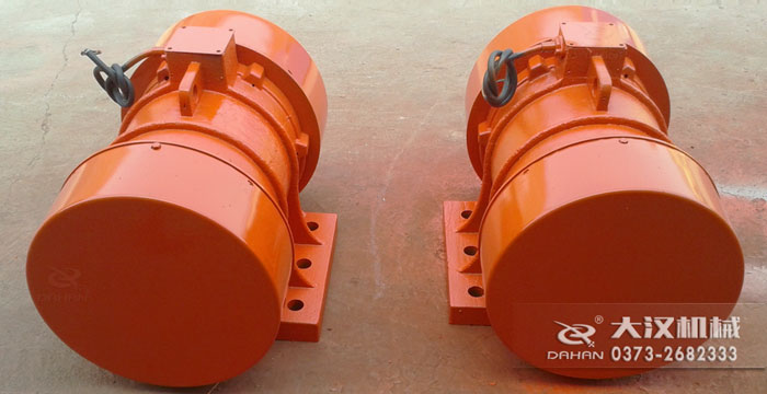 直排篩振動(dòng)電機(jī)